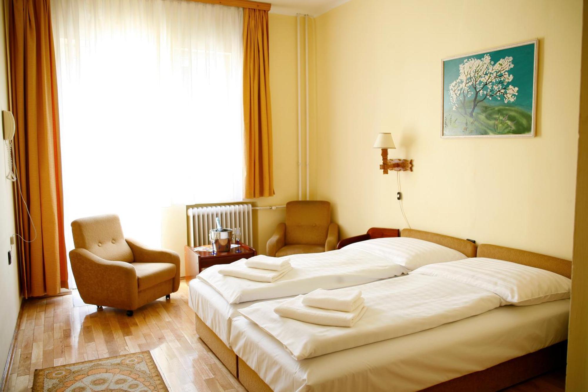Hotel Bara Junior Budapešť Exteriér fotografie